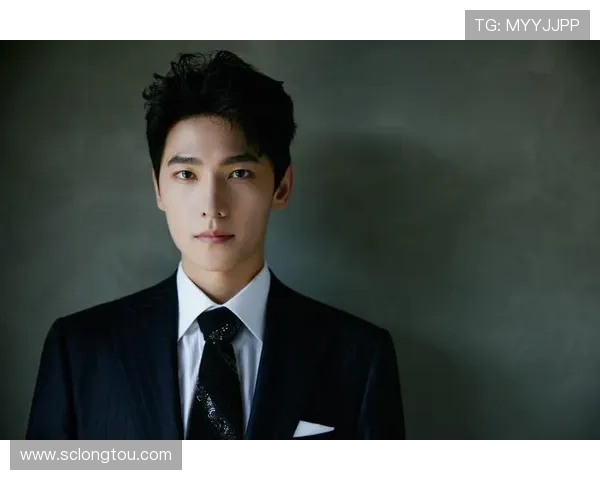 杨洋:荧屏上的翩翩君子,演技与魅力并存的时代男神