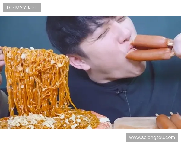 《大胃王》:一场舌尖上的盛宴,一群为梦想燃烧的灵魂